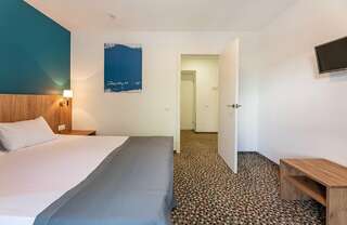 Гостиница Джемете Анапа STANDARD FAMILY ROOM-4